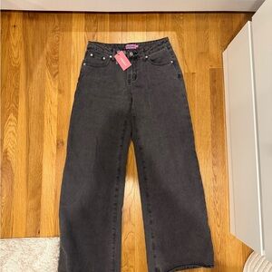 Edikted Raelynn Black Washed Low Rise Baggy Jeans